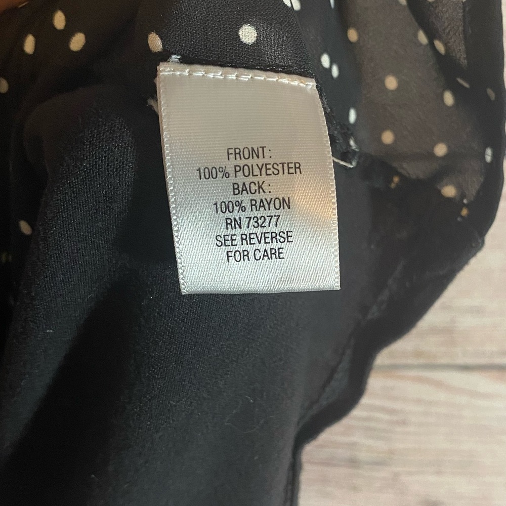 Elle Blouse - Picture 4 of 7